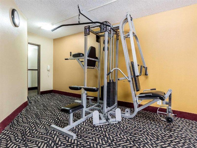 Quality Inn & Suites Bloomington University Area Ngoại thất bức ảnh