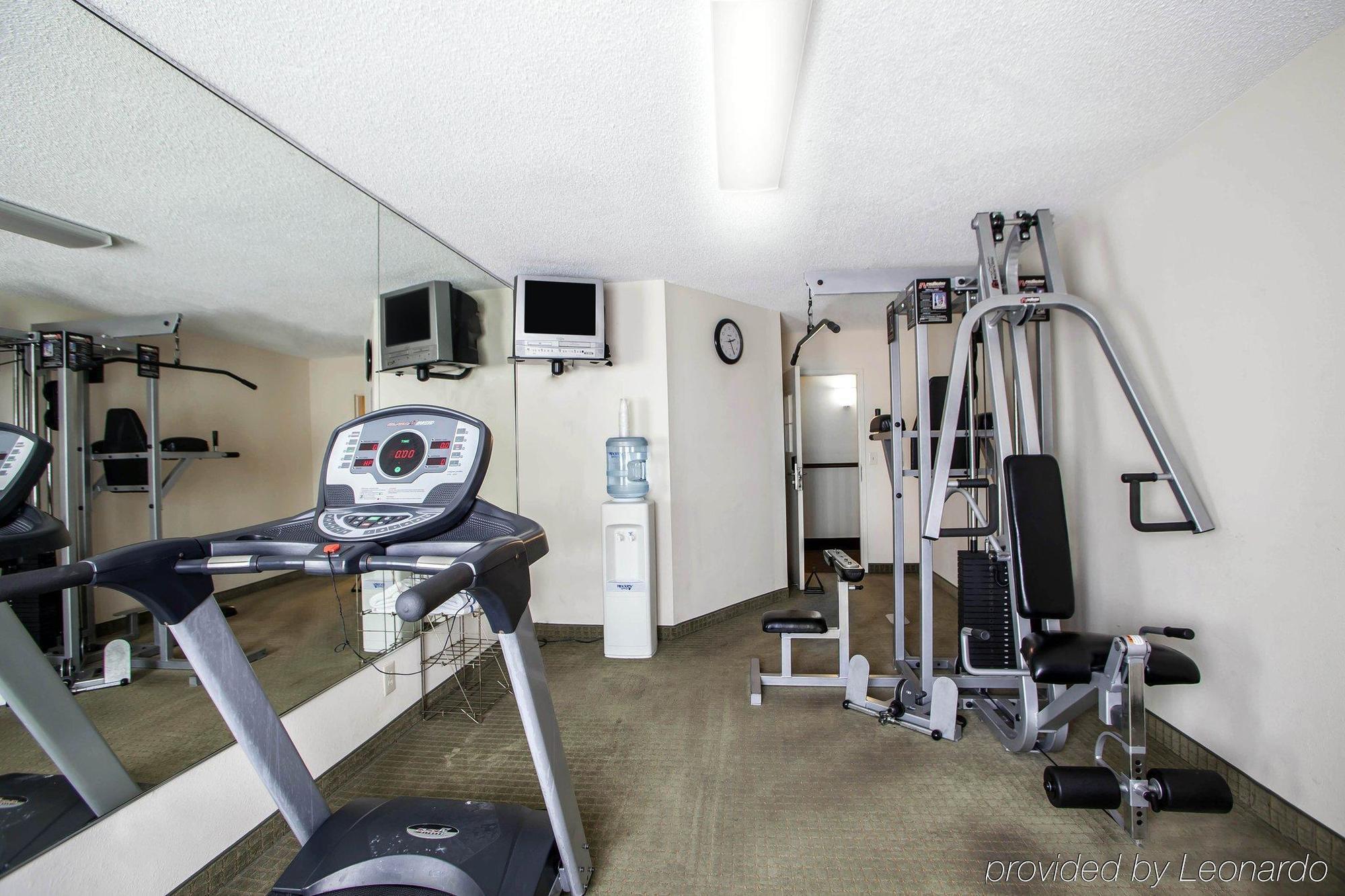 Quality Inn & Suites Bloomington University Area Ngoại thất bức ảnh